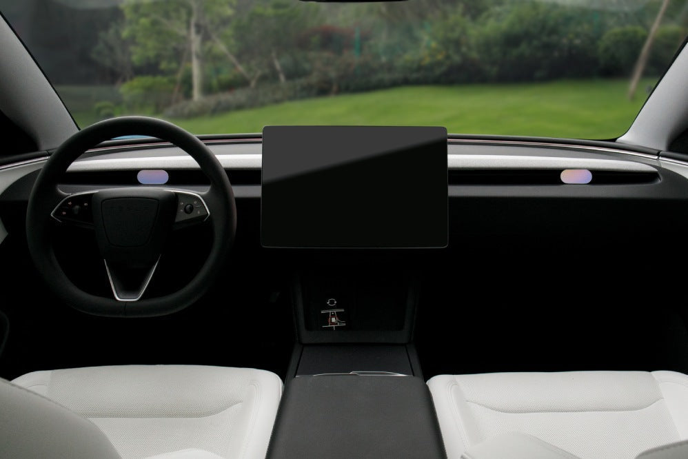 DAILY LAB x Tesla Owners: Why We Design Dedicated Car Fragrances for Tesla Users